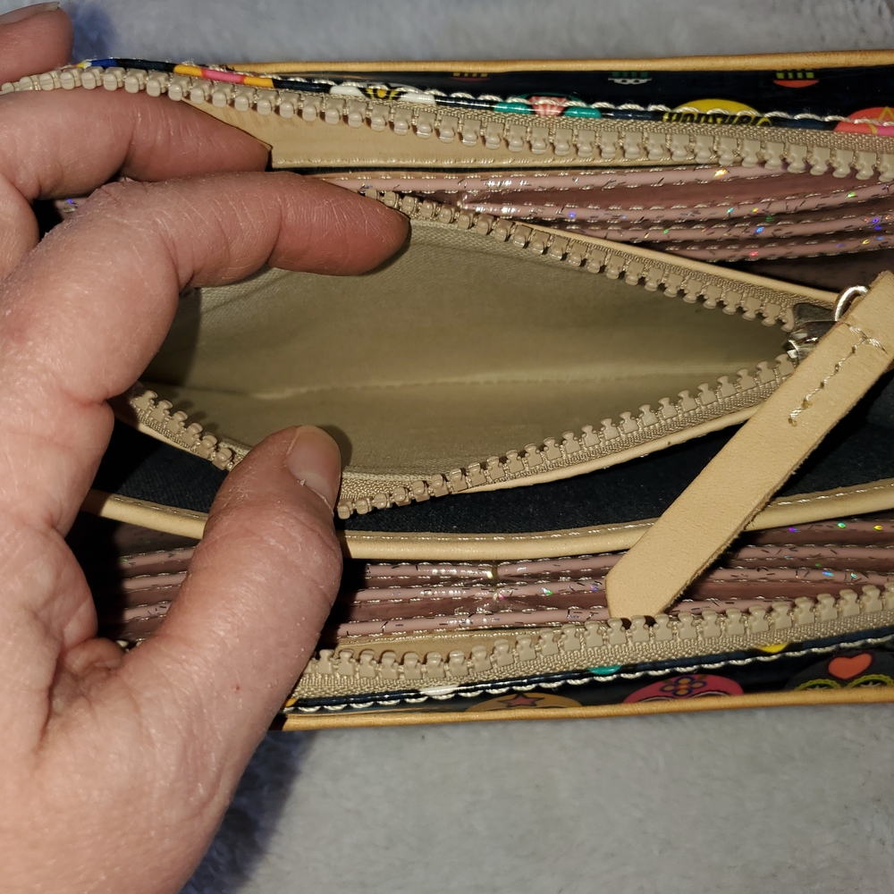 Consuela Tiny Pattern - Black Sugar Skull Wristle… - image 5